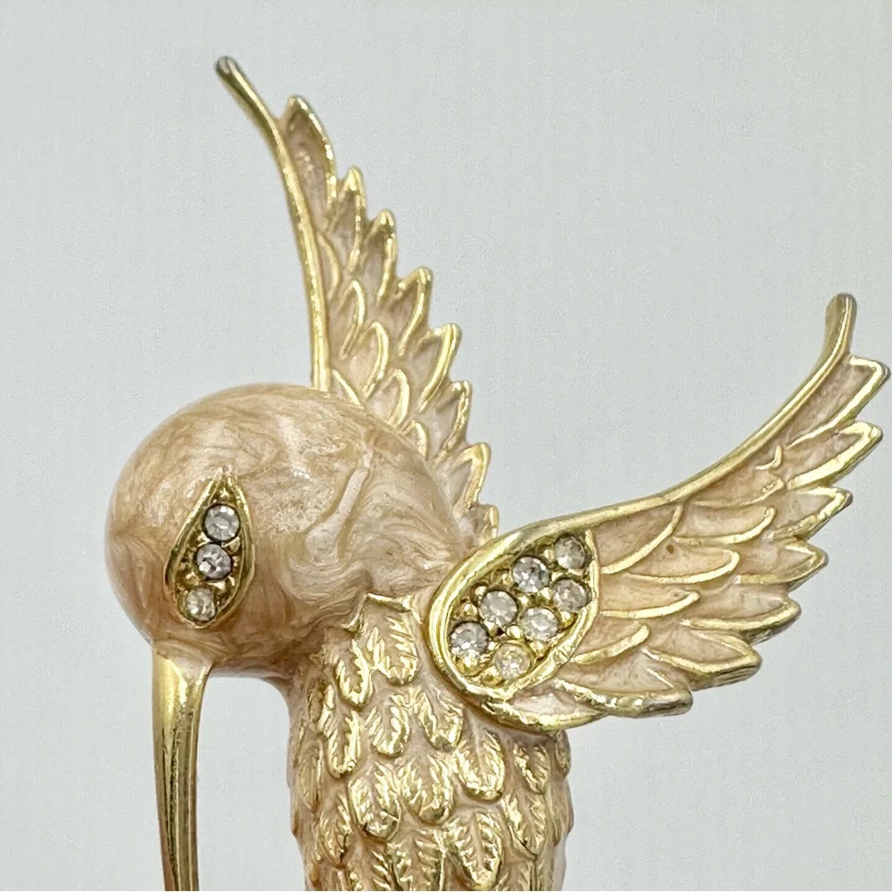 Boucher Vintage Enamel Hummingbird Brooch Lapel Pin